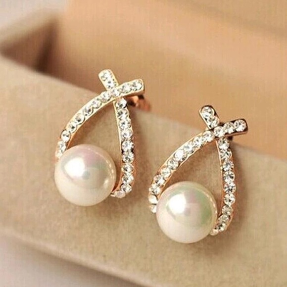 🎈Last Pair Left!  Water Drop Fashion Earrings - Picture 1 of 4